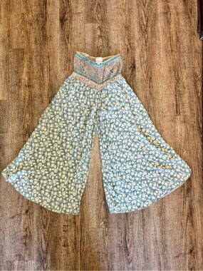 Boho Printed Wide Leg pants— Pale Blue Floral size L (0044)